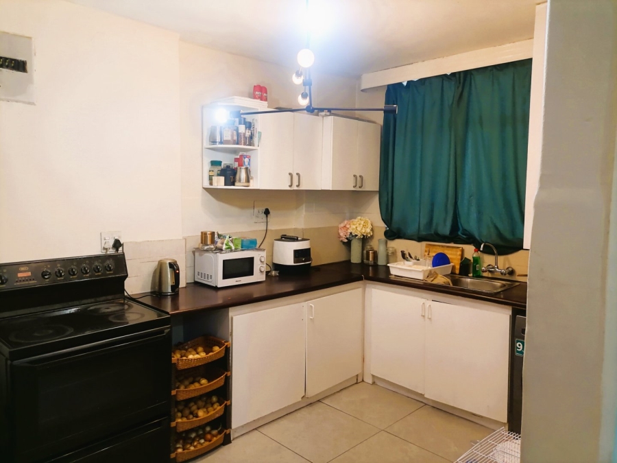 2 Bedroom Property for Sale in Avondale Western Cape